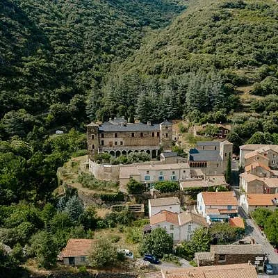 village de Roquefère